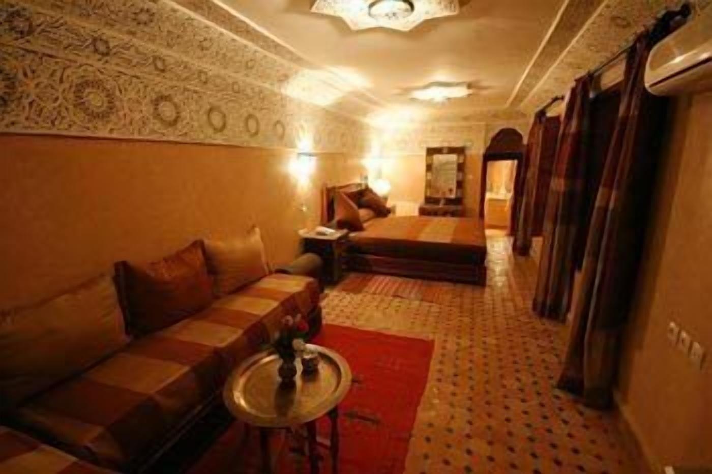 Riad Dar Laura Фес Экстерьер фото
