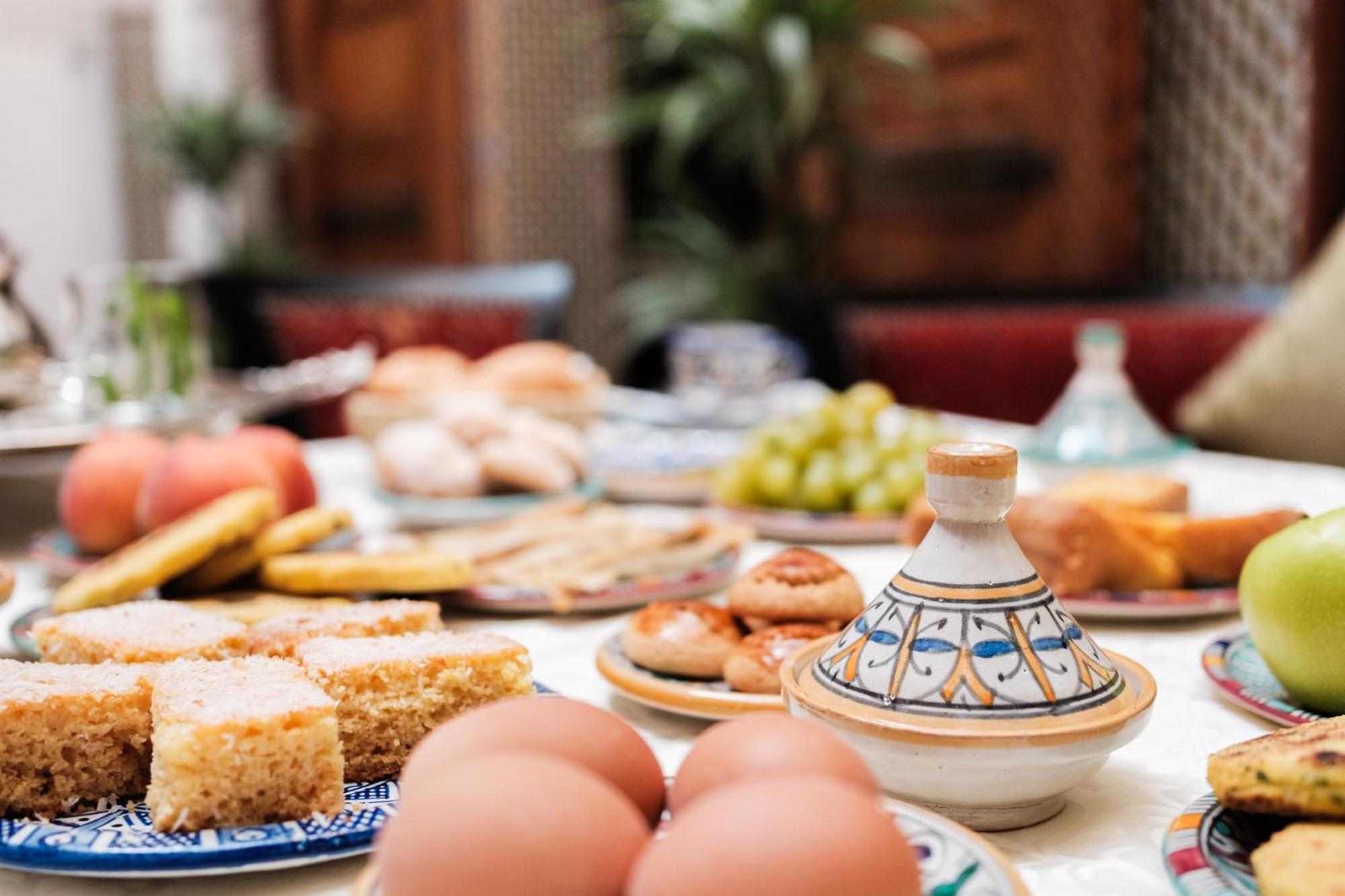 Riad Dar Laura Фес Экстерьер фото