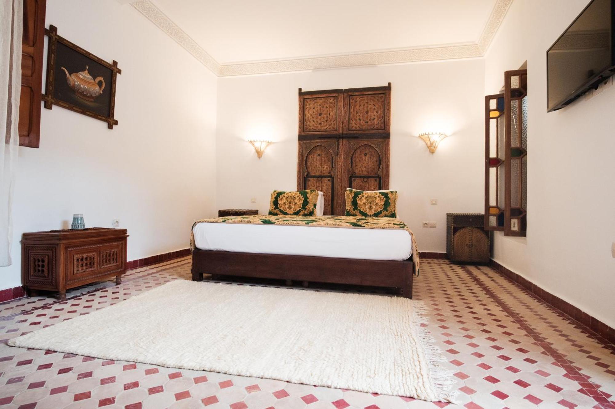 Riad Dar Laura Фес Экстерьер фото